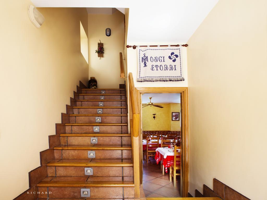 Hostal Musunzar เลทา ภายนอก รูปภาพ